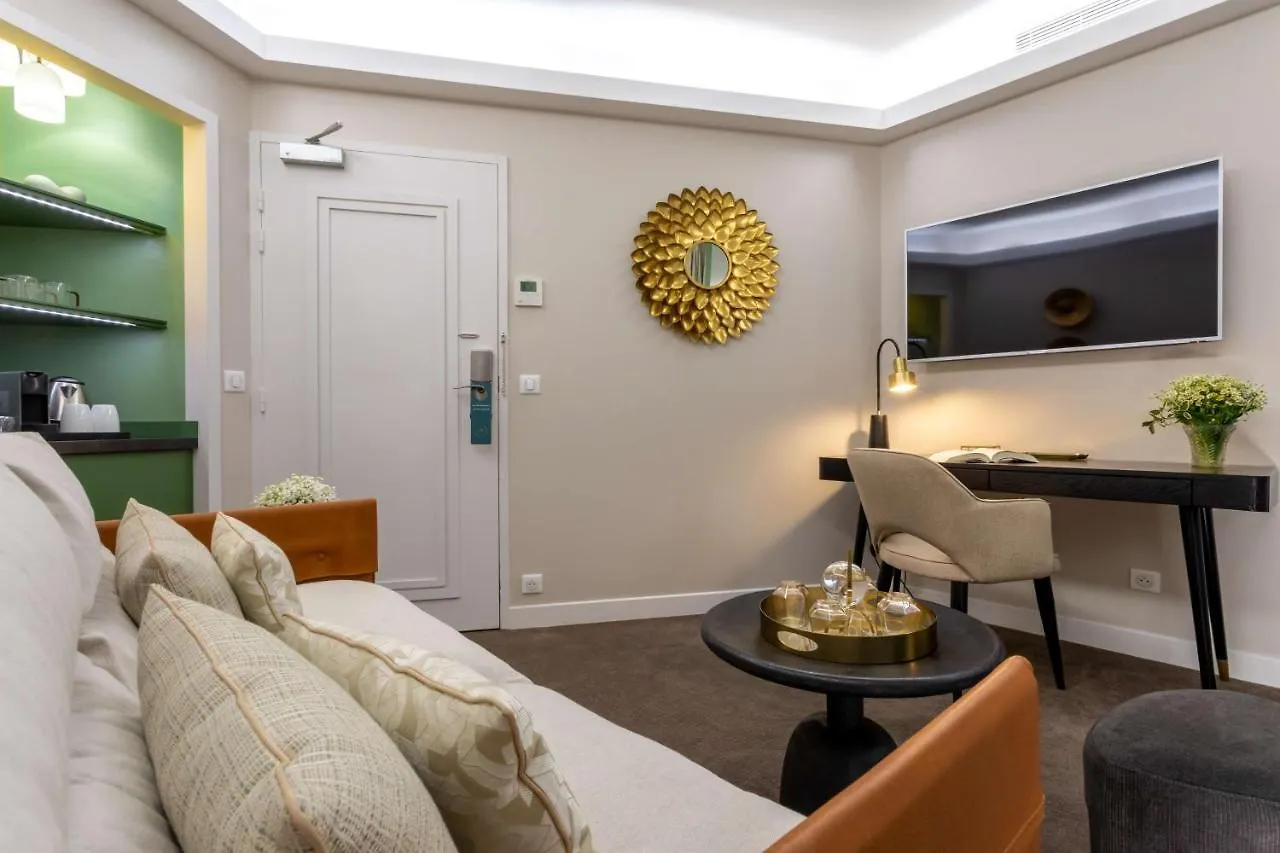 Hotel Camille Paris Tapestry Collection By Hilton