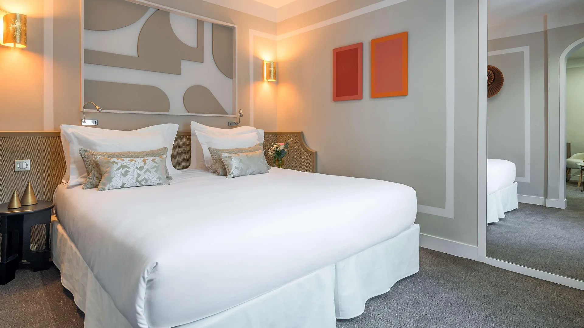 Hotel Camille Paris Tapestry Collection By Hilton