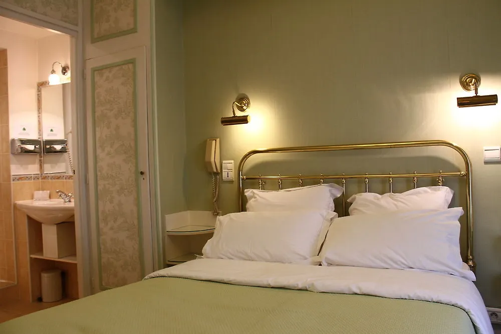 Hotel Camille Paris Tapestry Collection By Hilton